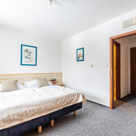 Hotel Petrovy Kameny Karlova Studánka Oda fotoğraf