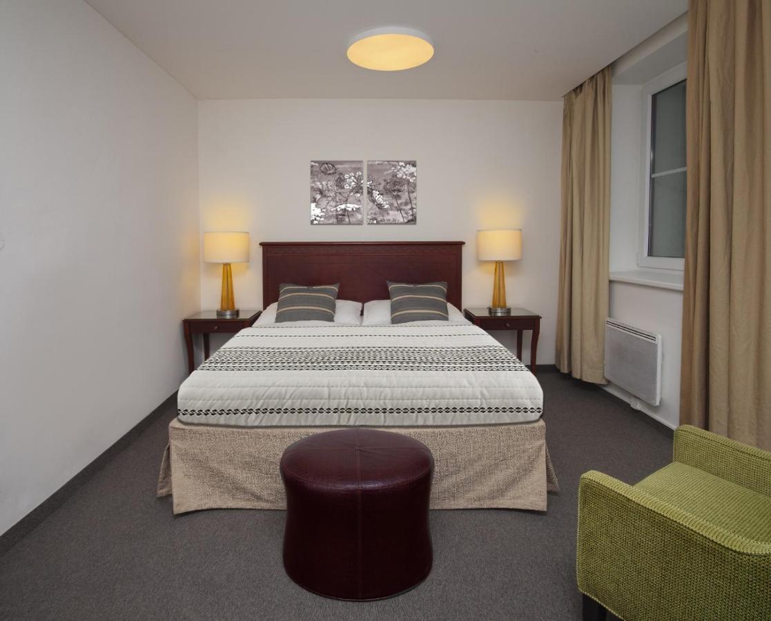 Hotel Petrovy Kameny Karlova Studánka Dış mekan fotoğraf