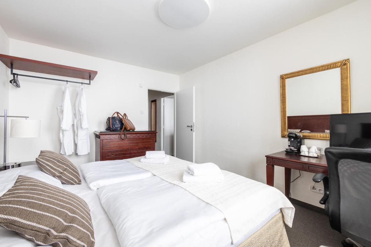 Hotel Petrovy Kameny Karlova Studánka Dış mekan fotoğraf