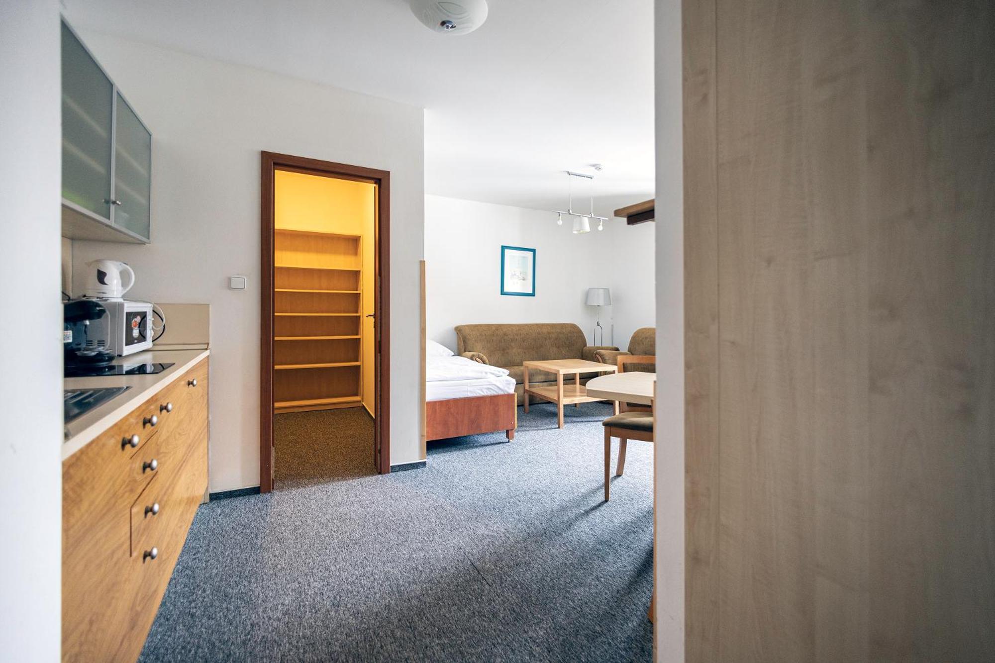 Hotel Petrovy Kameny Karlova Studánka Oda fotoğraf